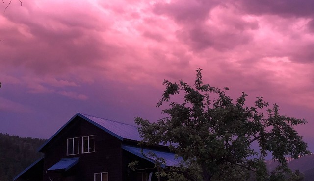 2 Bedroom with loft and game room