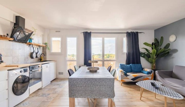 ☀️ 2 BEDROOMS - 1 bathroom 🚿 1 WC 🚽 close to Institut Gustave Roussy hospital