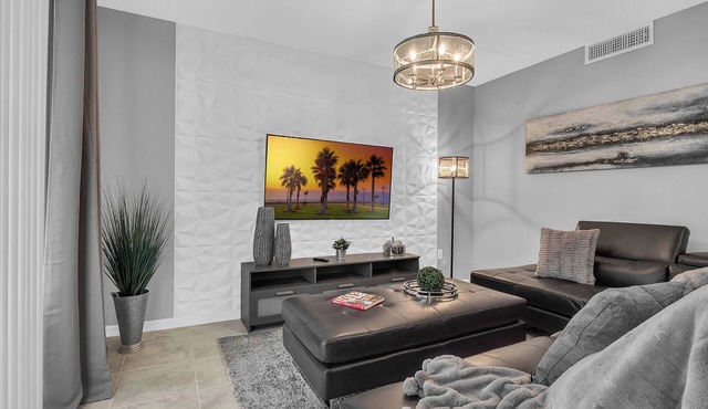 2 Bedrooms/2 Bathrooms/Storey Lake (3120-106 PC)