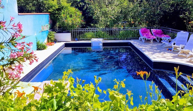 2 bedrooms and bathroom, garden and pool