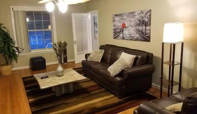 2 Bedrooms Apartment In Houston