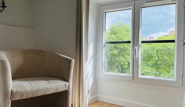 2 bedrooms, central location, quiet and sunny
