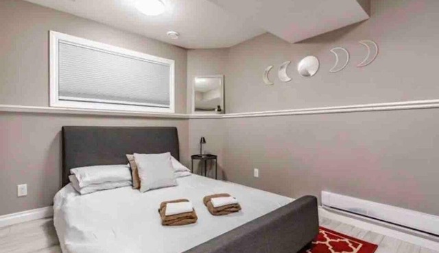 2 Bedrooms | Near YXE Airport | Safe Quiet Area