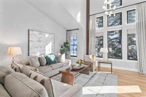 2 Bedrooms plus Loft - The Lodges at Deer Valley condo