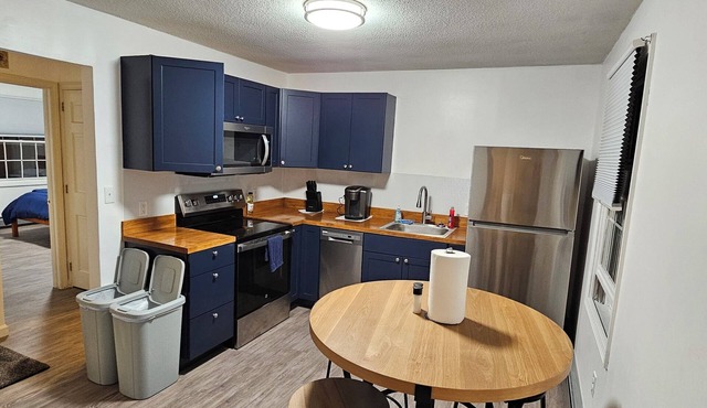 2 bedrooms that are warm and comfortable queen size bedsnn