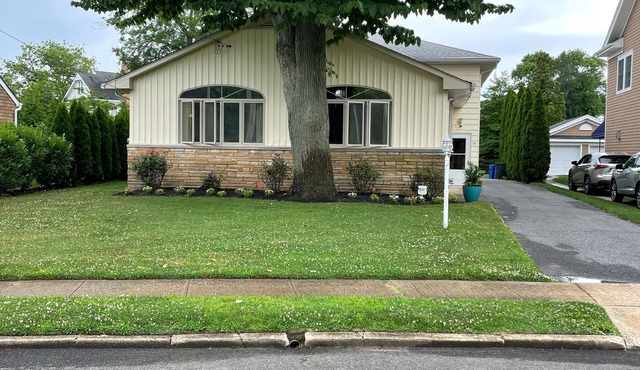 2 Block walk to the beach.