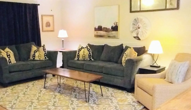 2 BR 1 BA Ashville Small Town Convenient to I-59