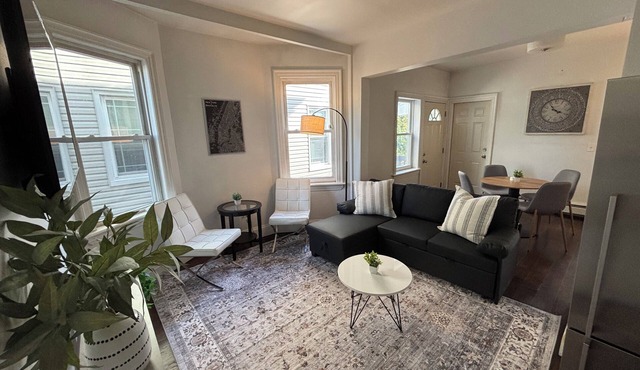 2 BR 15 Min to NYC: Parking, Pets OK, Laundry