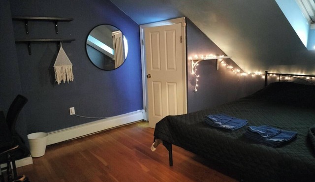 2-BR apt in Cambridge, close to Harvard/MIT