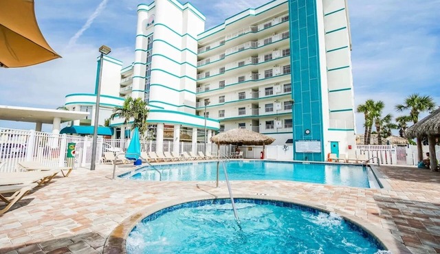 2 BR Cocoa Beach Direct OCEANFRONT Condo with Private Balcony
