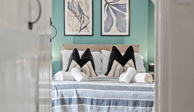 2-BR Cosy Retreat, Cirencester