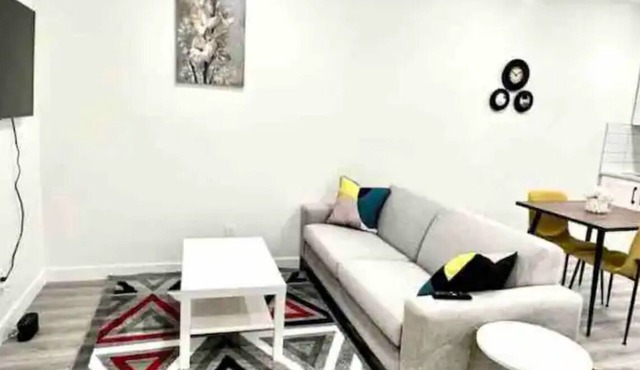 2 BR Cozy walk-out basement with EV charging