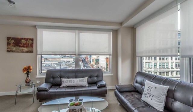 2 BR Fully Furnished Apartment at Penn Quarters - Surrounded by Best Restaurants