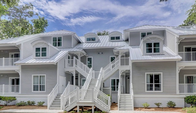 2 BR HHI Villa; Ocean Palms - Golf, Tennis, Full Westin Access & Walk to Beach