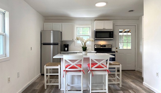 2 BR Home - w/Herb Garden/Pavilion/Hiking Path - Between Saratoga & Lake George