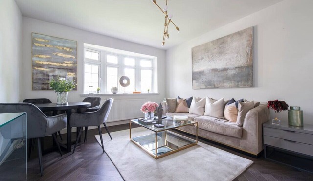 2 BR, Modern Urban Sanctuary