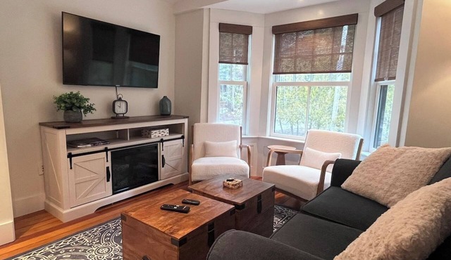 2 BR Next to Beach & Park Entrance! [The Notebook]