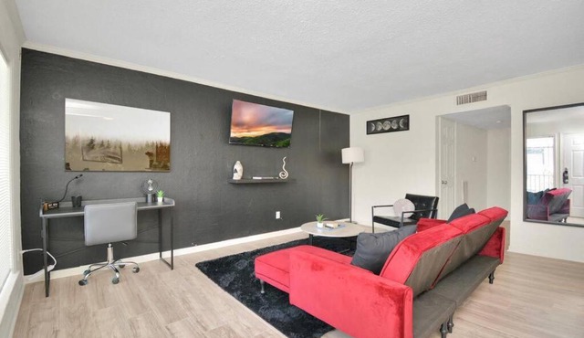 2-BR Stellar Stay #4 at The Galleria
