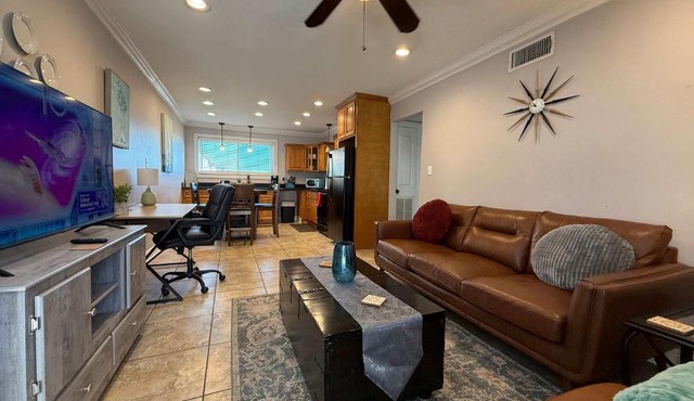 2 br with Pool & washer dryer