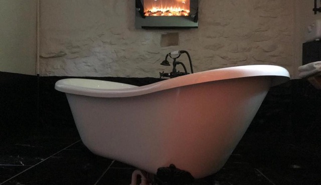 2 Bwlch-Y-Gwynt cottage