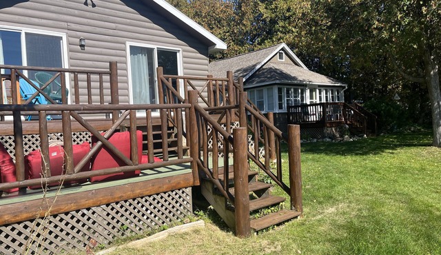 2 Cabins on Crooked Lake