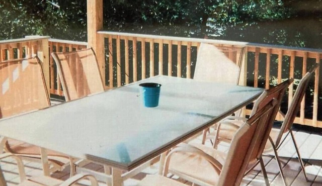 2 Cabins sitting on Branch Lake near Acadia & Bar Harbor