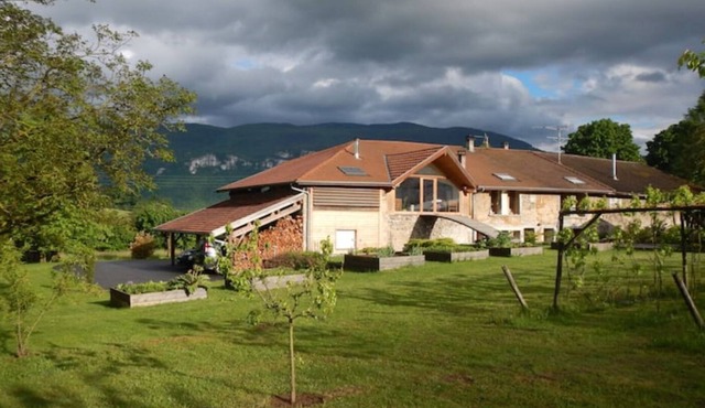 2 comfortable rooms facing Vercors