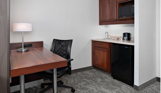 2 Comfortable Suites Perfect for Families & Groups