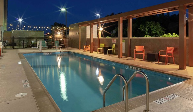 2 Connecting Suites at a Hotel