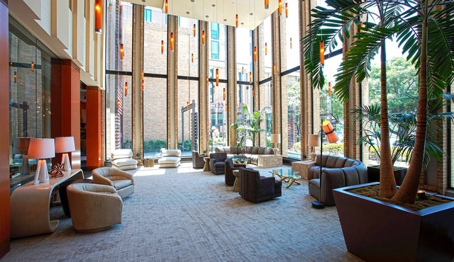 2 Connecting Suites at a 4⭐️ Hotel