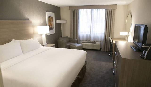2 Connecting Suites at a Hotel