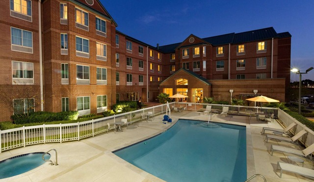 2 Connecting Suites at a Hotel