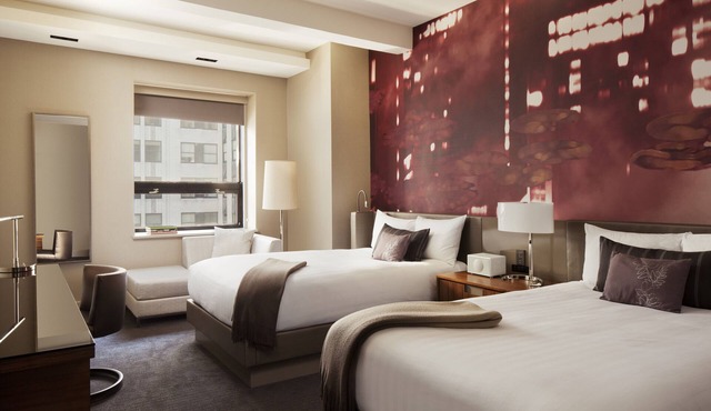 2 Connecting Suites at a 4⭐️ Hotel