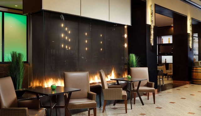 2 Connecting Suites at a 4⭐️ Hotel