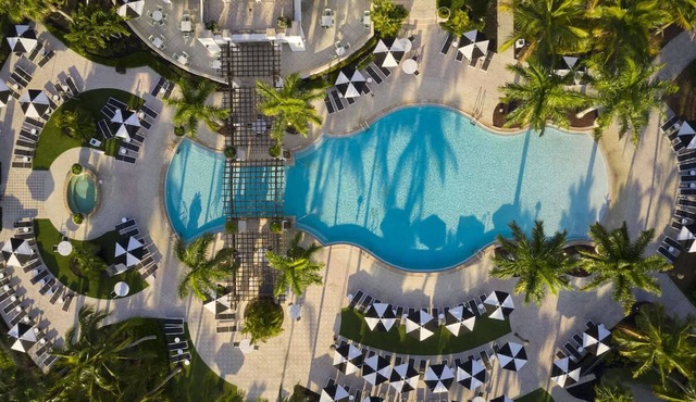 2 Contemporary Rooms w/Pool Access and Near Local Palm Beach Attractions