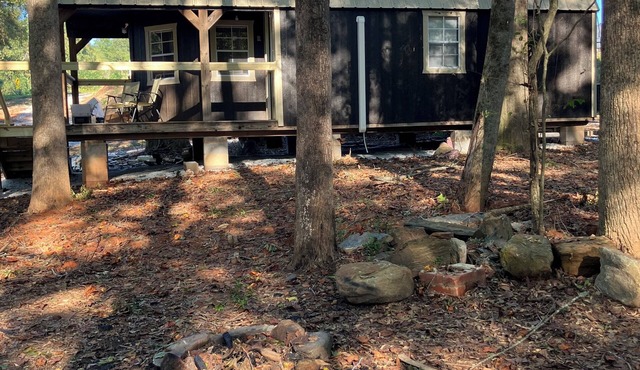 2 Cozy Cabin in charming Westminster