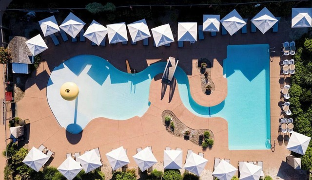 2 Cozy Rooms Perfect for Families—Kid-Friendly Amenities & Pool Views