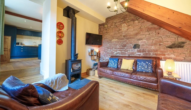 2 Eden Grove Cottages - 3-Bedroom Cottage (Dog-friendly)