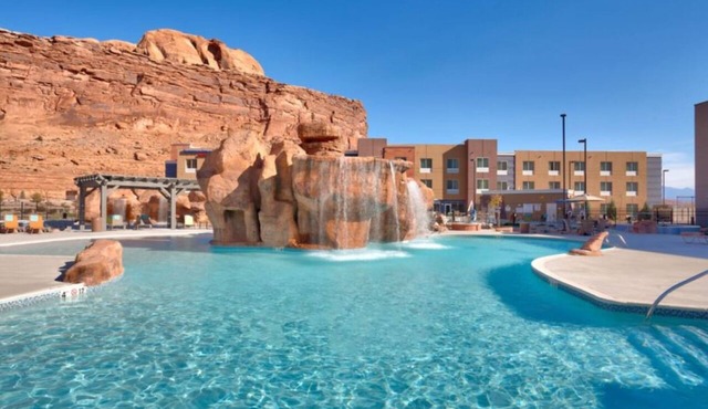 2 Family-Friendly Moab Stays with Pool, Hot Tub & Easy Access to Outdoor Fun