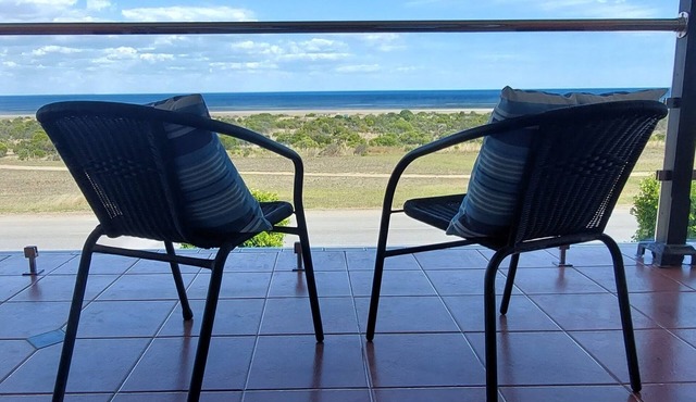 2 family house with spectacular Ocean Views