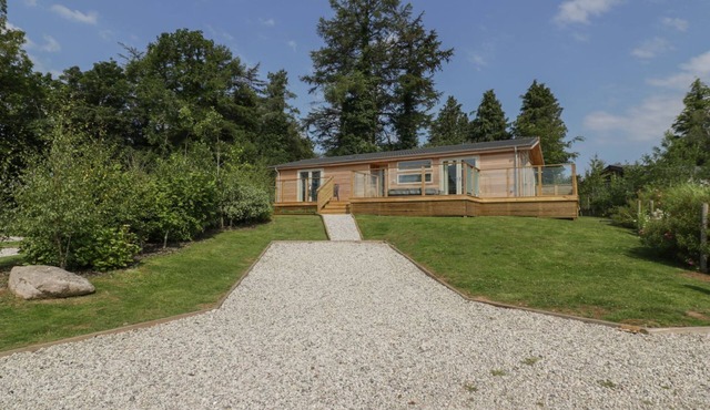 2 FARAWAY FIELDS, family friendly, luxury holiday cottage in Dobwalls