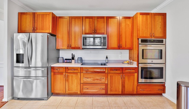 2 for 1: Spacious 5BR home w/attached apartment: 5mins to Nova's Best Vineyards!