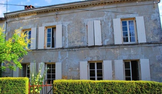 2-10 pers - House with character XVIII 180 m2 in 45 km of beachesHouse with character