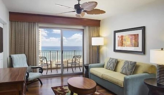 2 Hilton Grand Vacation Club, All Towers, Honolulu