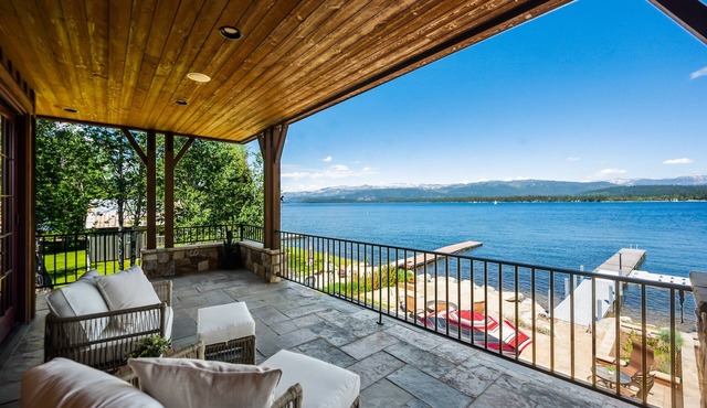 2 Homes - Lakefront Private Dock Near Shore Lodge