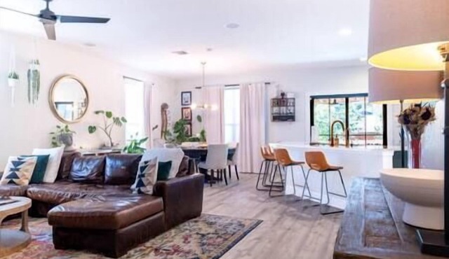 2 Homes-Sleeps 12-Spacious Haven-Patio-Fire Pit