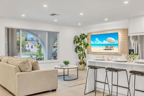 2 Homes Together, HTD pool, Jacuzzi, Fire pit