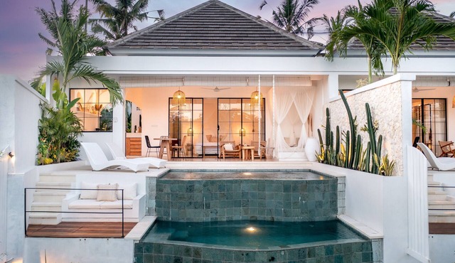 2 Infinity Pools · Jungle Paradise · Ubud 1 BR Villa