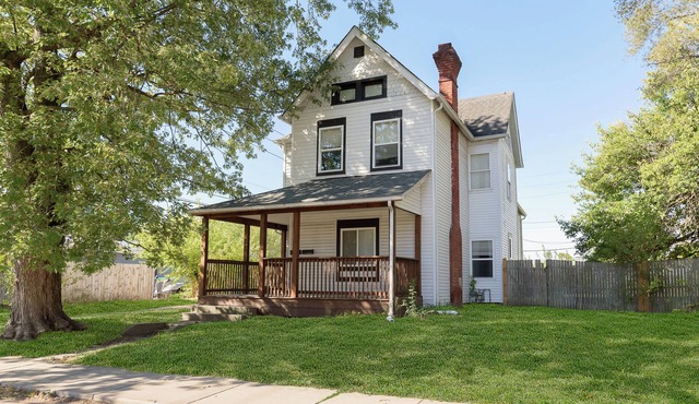 2 King Bedroom House Super Close to Mass Ave and Bottleworks