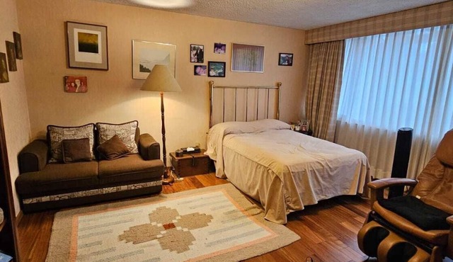 2 large bedrooms with 2 bathrooms - ideal for families or couples in Mexico City